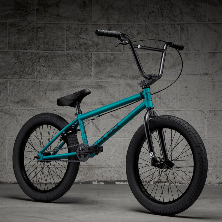 Curb 2027 – Kink BMX