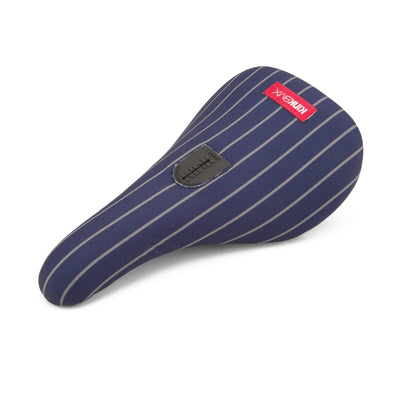 Pinstripe Seat